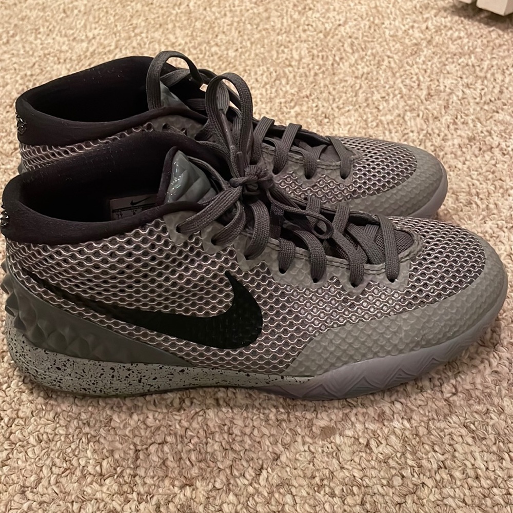 Kyrie 1’s